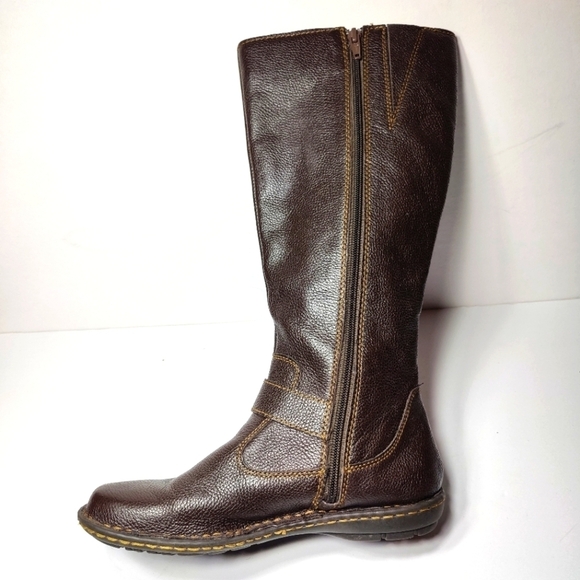 BOC Dark Brown Flat Heeled Inner Zipper Leather Boots Womens Shoe Size 7M - Picture 2 of 11